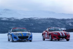 1_MX-5_on_Ice_002__jpg72