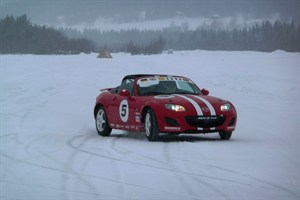 1_MX-5_on_Ice_003__jpg72