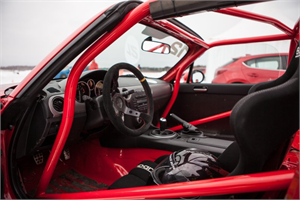 1_81693-mazdamx5-icerace14-20
