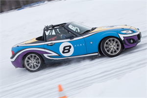 1_81712-mazdamx5-icerace14-39