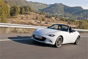 1_mx-5_2015_action_10__jpg72