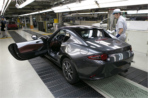Mazda start met productie MX-5 RF