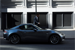 1_MX-5-RF_Machine_Grey_Still_01_2016