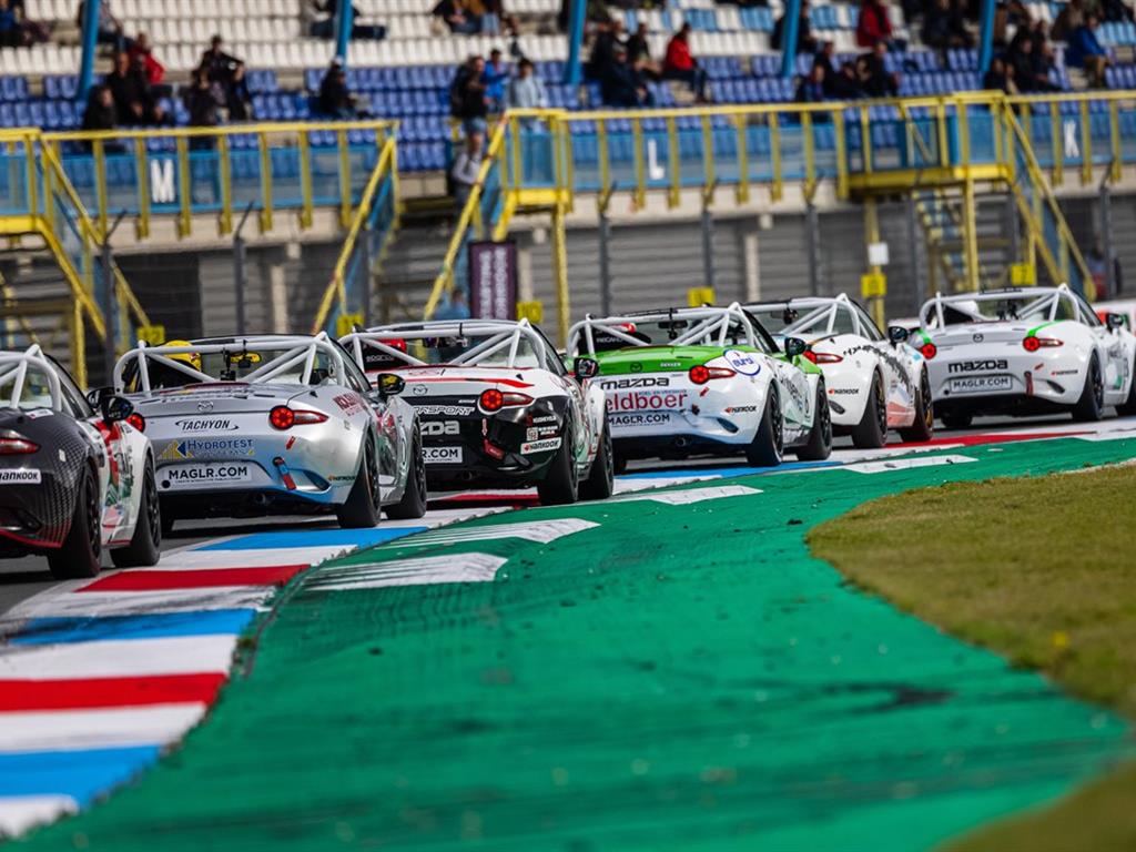 mx5cupdtmassenrace1_02