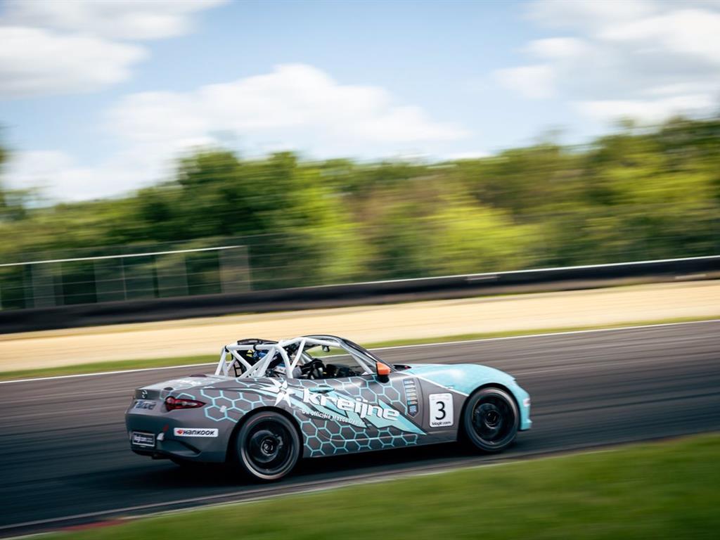 mx5cupzolderrace2seizoen2022foto1