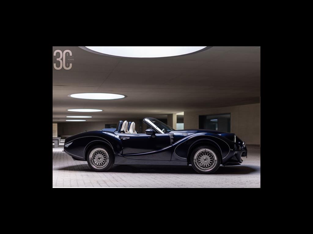 hurtangrandalbaycin30thanniversaryspecialedition31