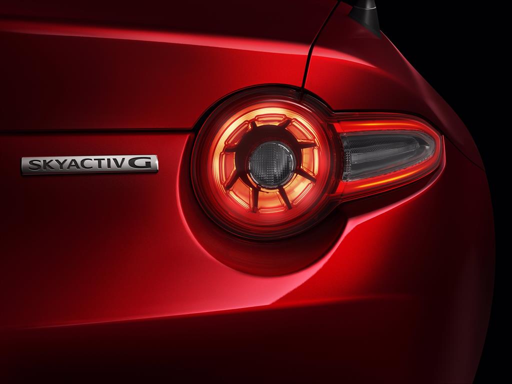 2024_mazda_mx5_global_det_5_lowres_1