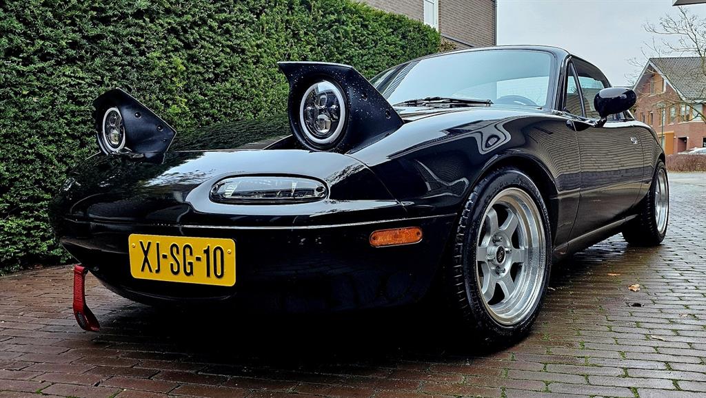 3zwarttijdloosonweerstaanbaar